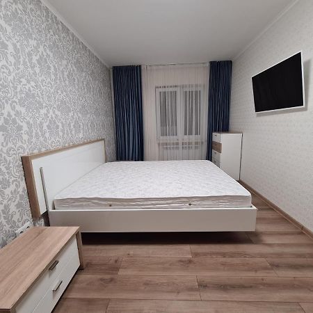 127-Avenue Apartment Черновцы Экстерьер фото
