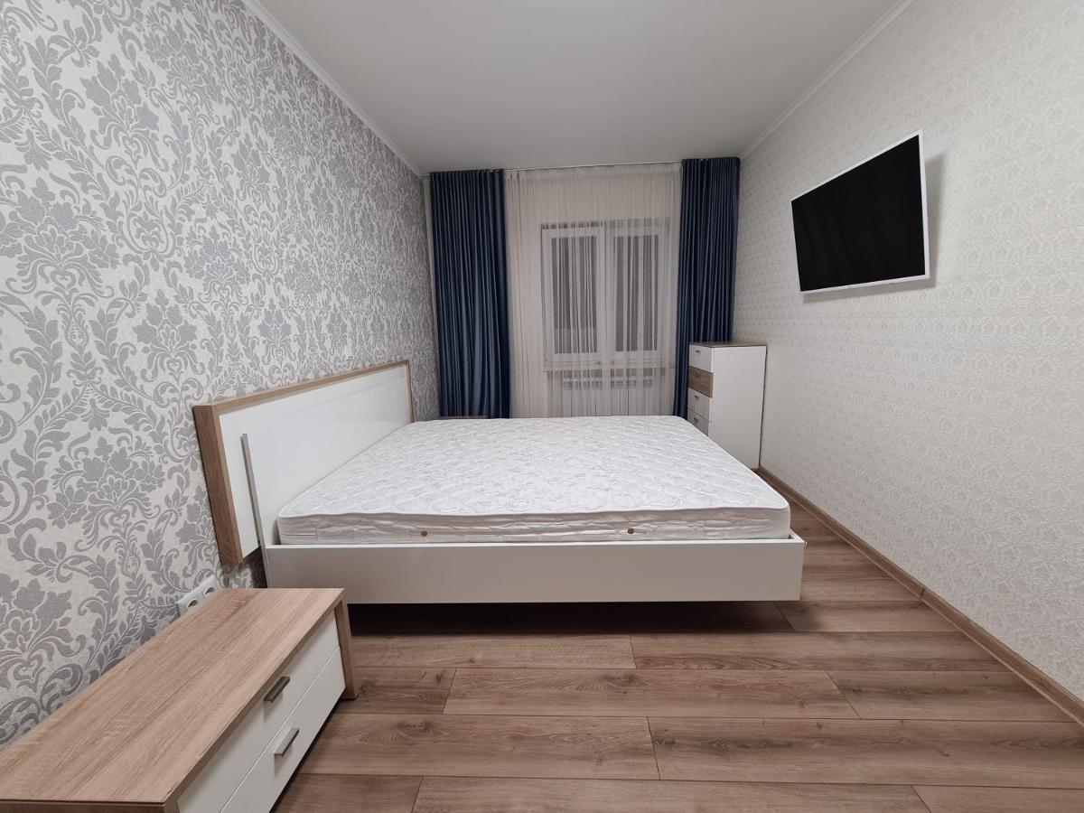 127-Avenue Apartment Черновцы Экстерьер фото